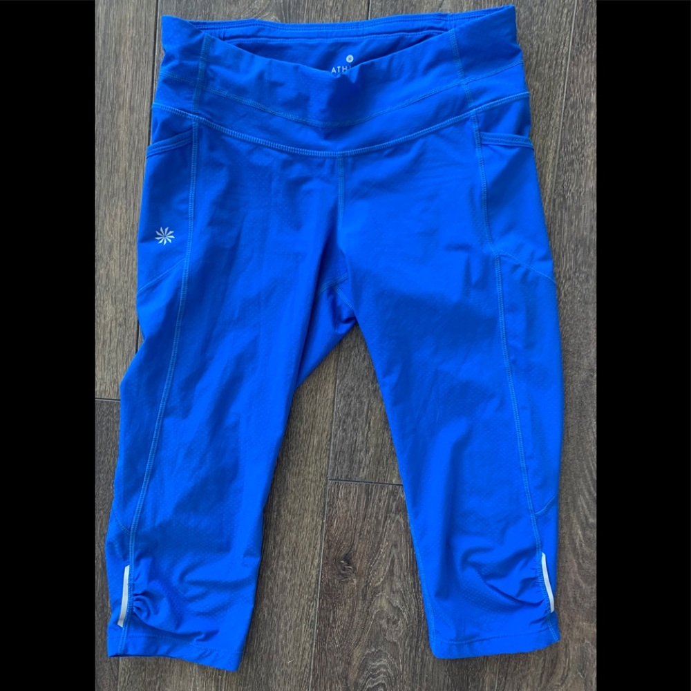 Athleta crop pants
